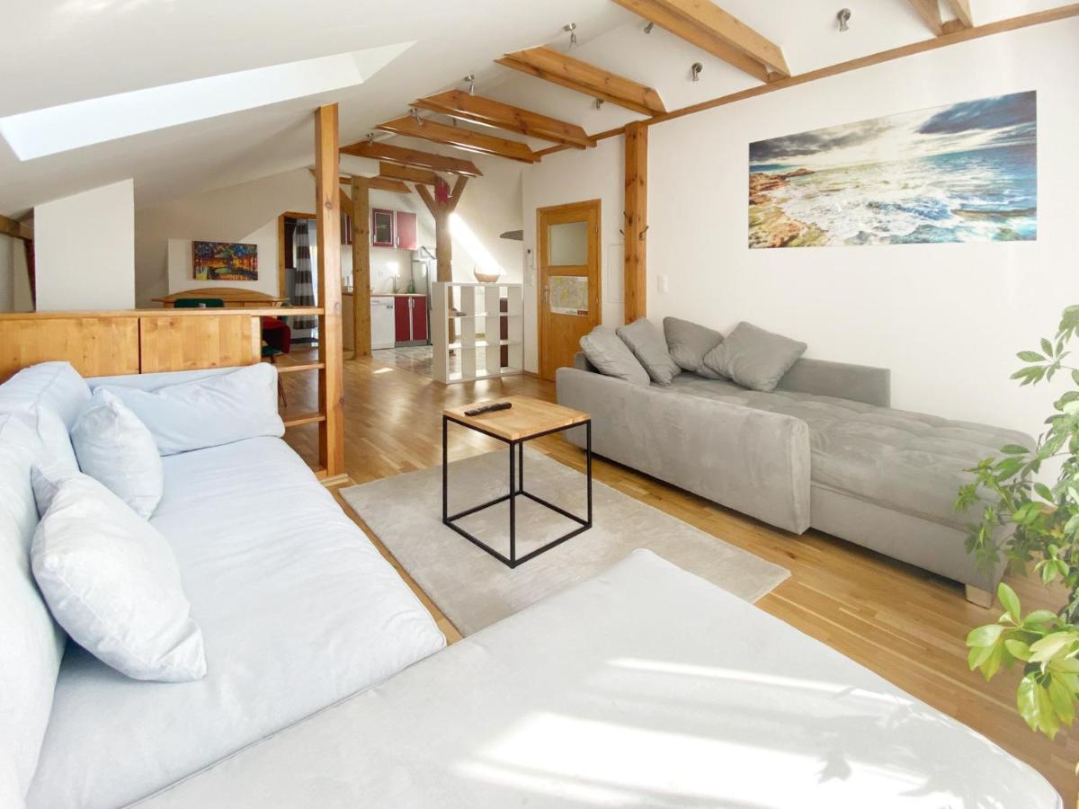 Schwanenburg Apartments Kolonie Rontgental Εξωτερικό φωτογραφία