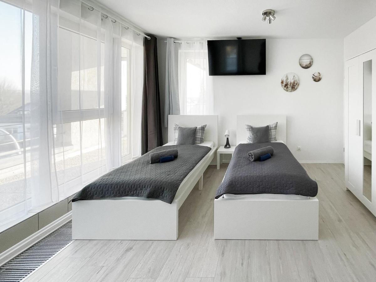 Schwanenburg Apartments Kolonie Rontgental Εξωτερικό φωτογραφία