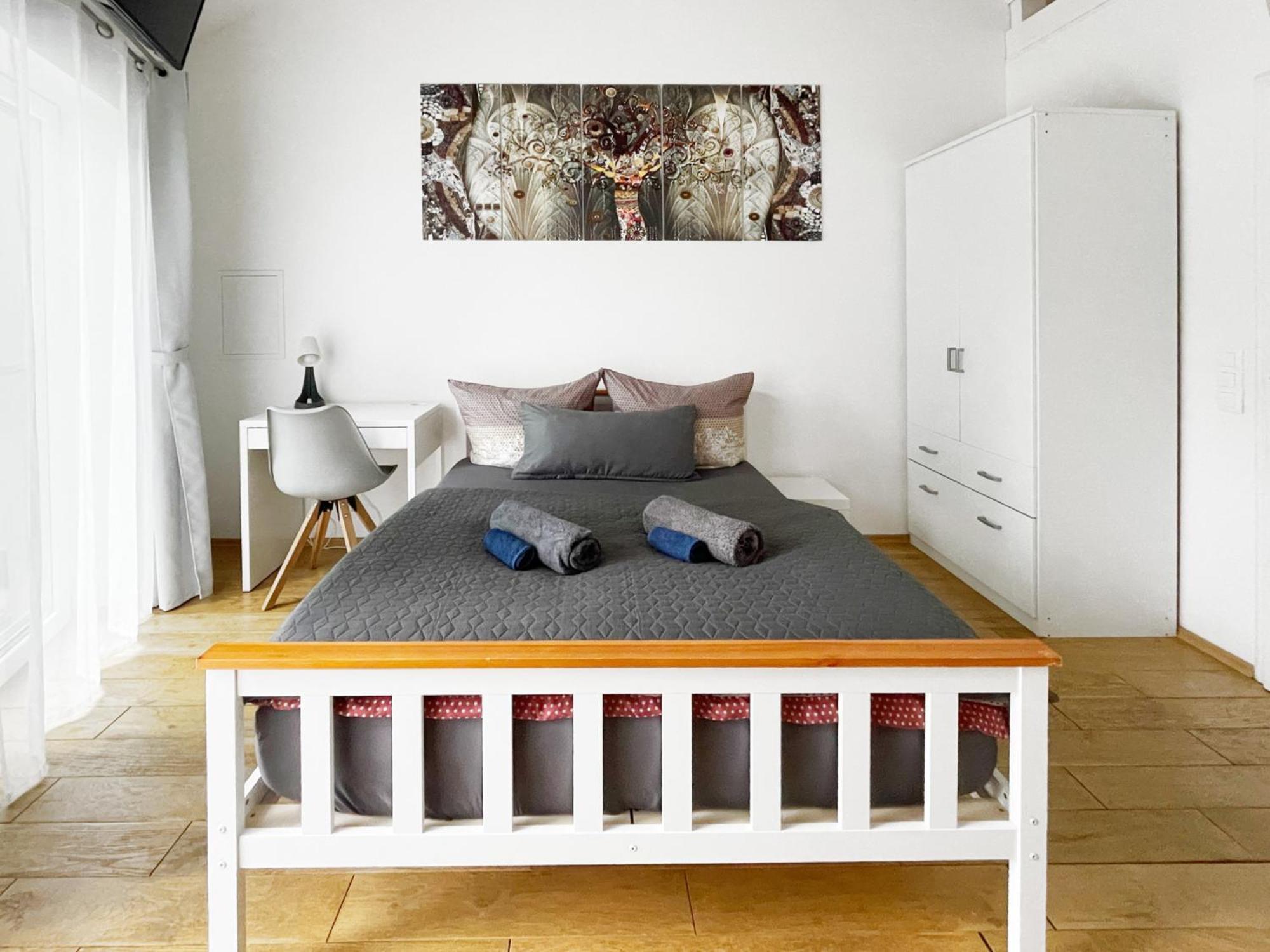 Schwanenburg Apartments Kolonie Rontgental Εξωτερικό φωτογραφία